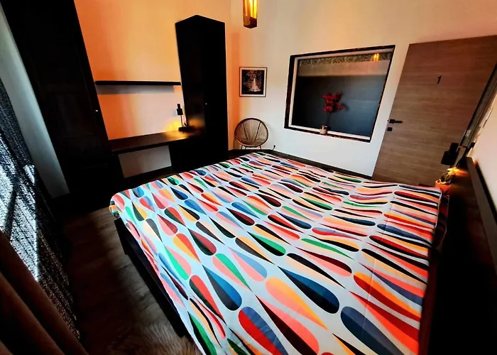 Petite Chambre Dans Une Jolie Colocation
