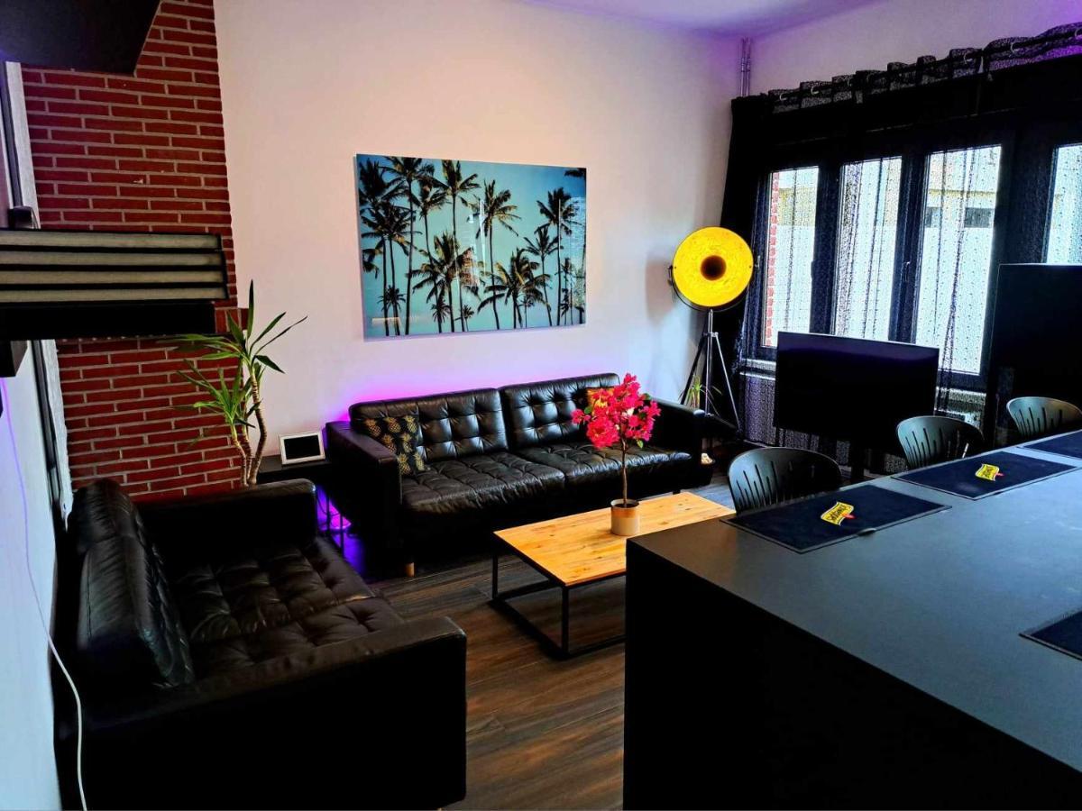 Petite Dans Jolie Colocation Homestay Liege